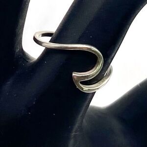 ZY# Sterling 925 Silver Geo Mod Ring Sz.7